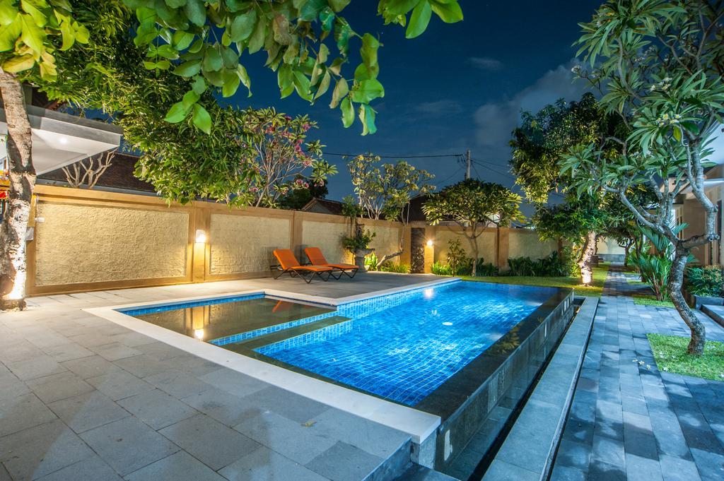 Astana Made Villas Sanur  Exterior photo